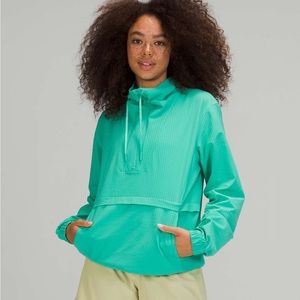 Lululemon Pack Light Pullover